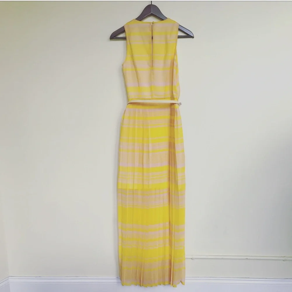 French Connection yellow pleated Maxi dress - Picture 5 of 5